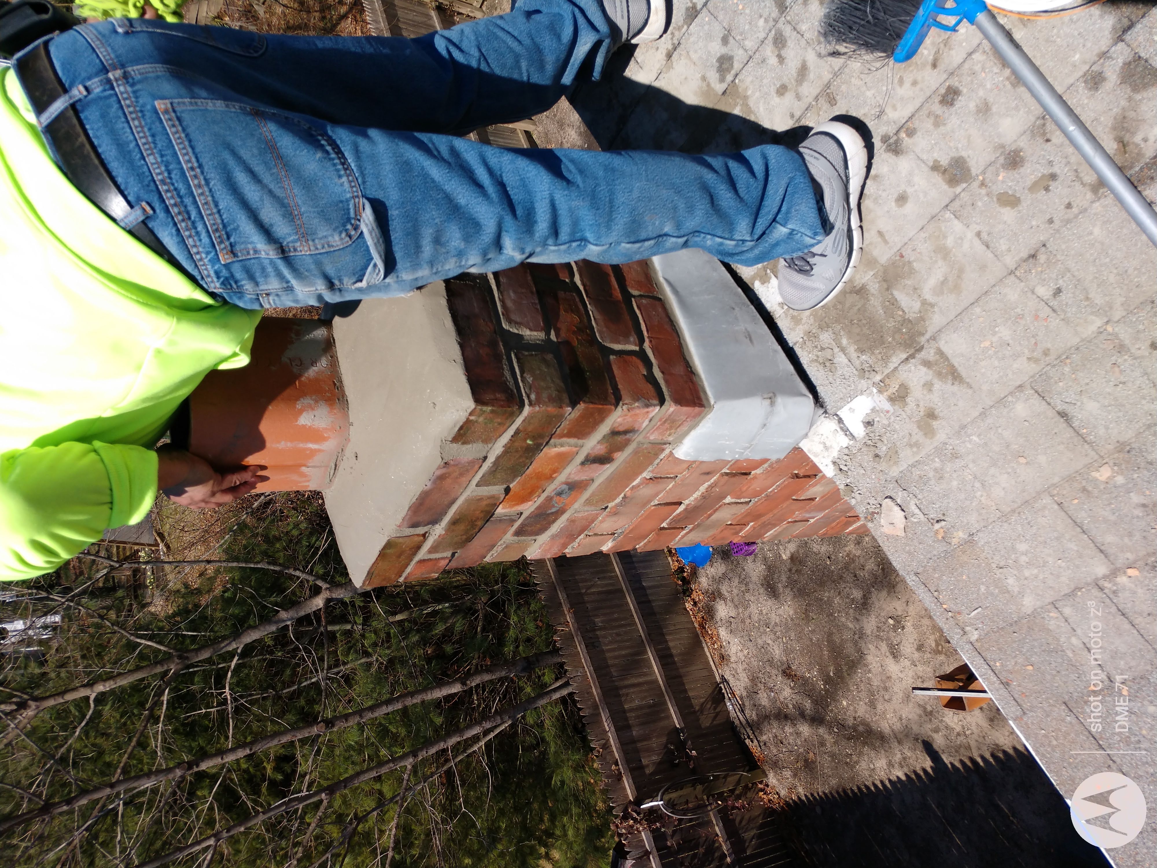 Cracked chimney professionally repaired in Roslyn, NY
